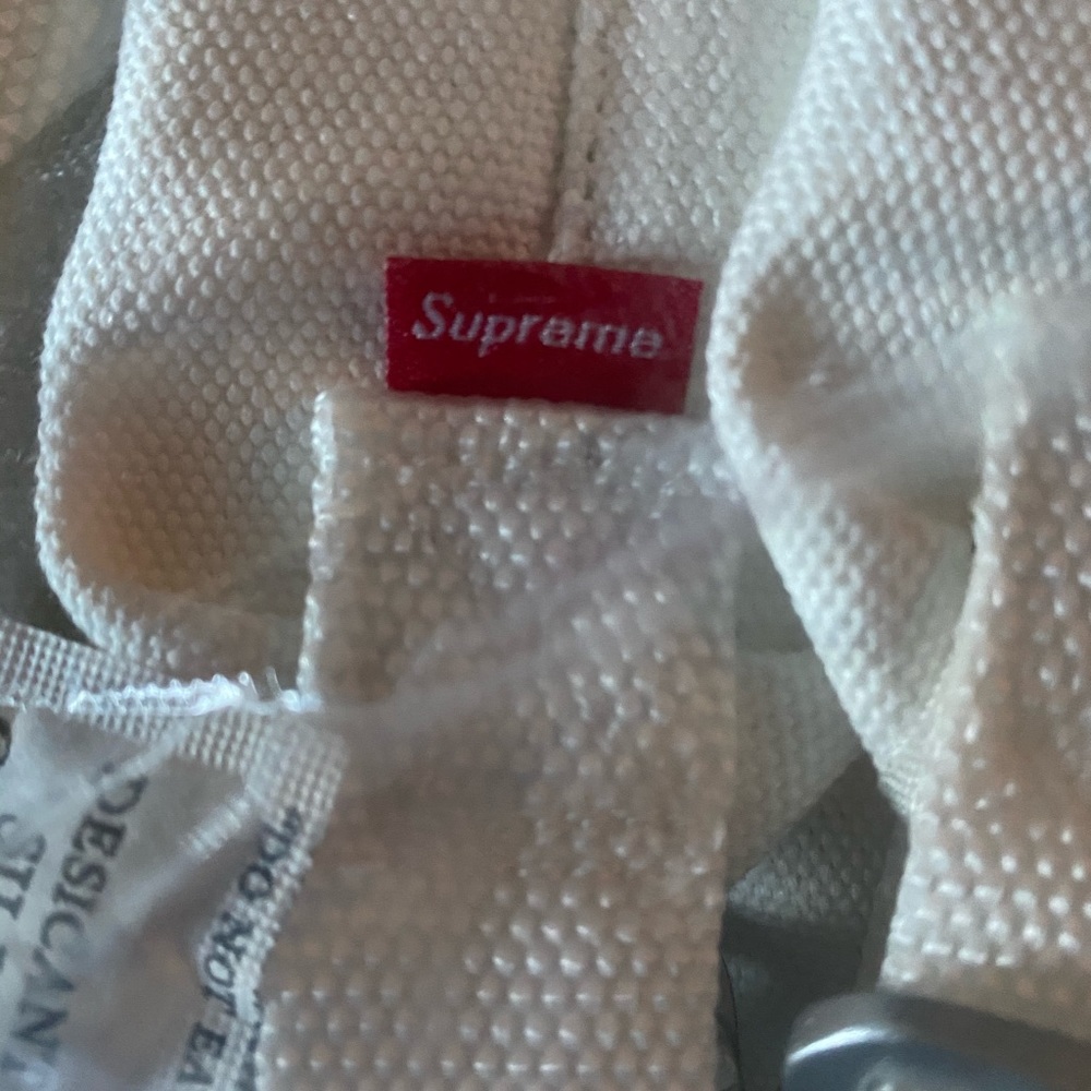 NEW! SUPREME CANVAS BACKPACK🔥-White - Picture 8 of 16